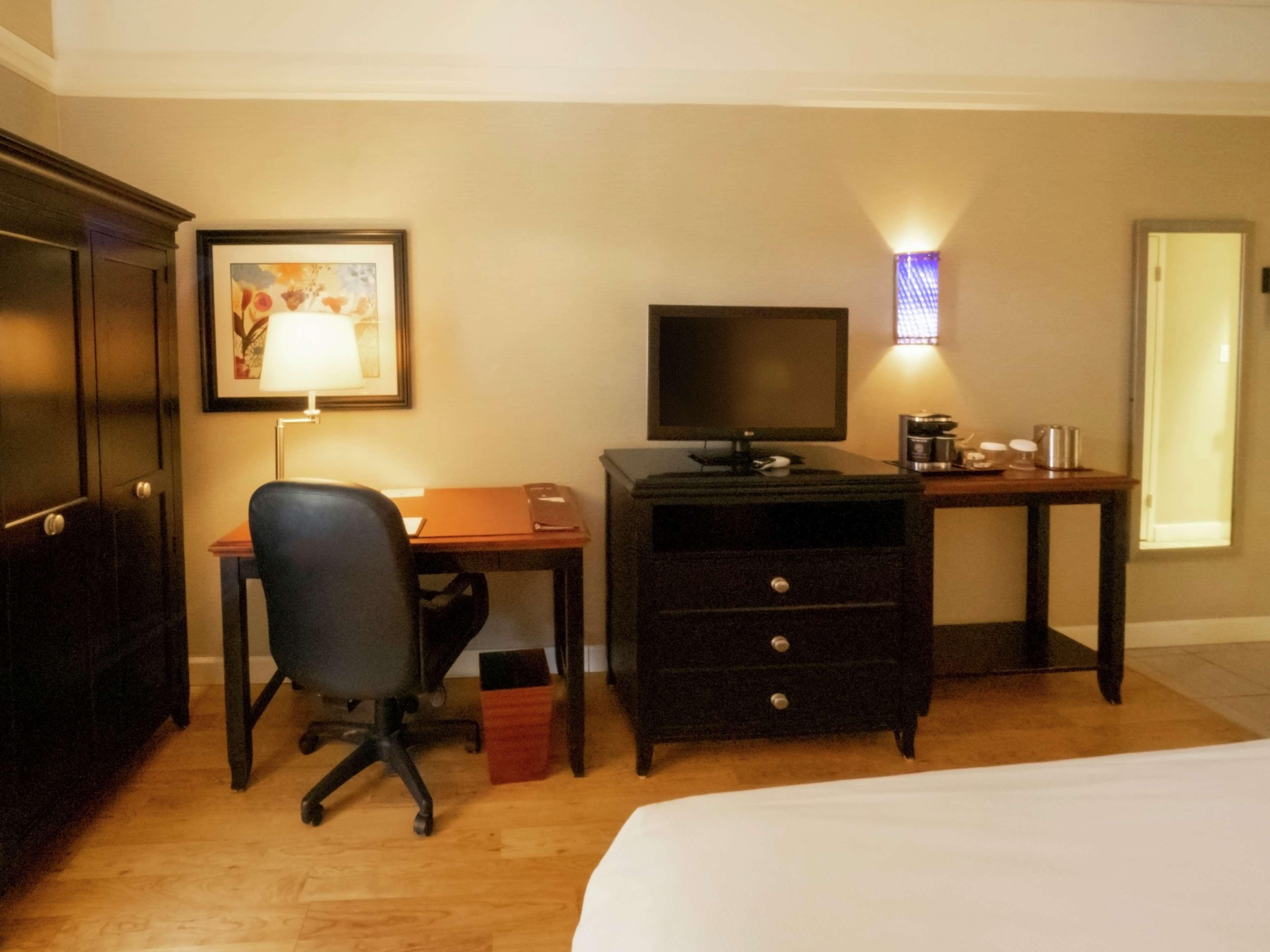 Doubletree By Hilton Buffalo-Amherst Εξωτερικό φωτογραφία
