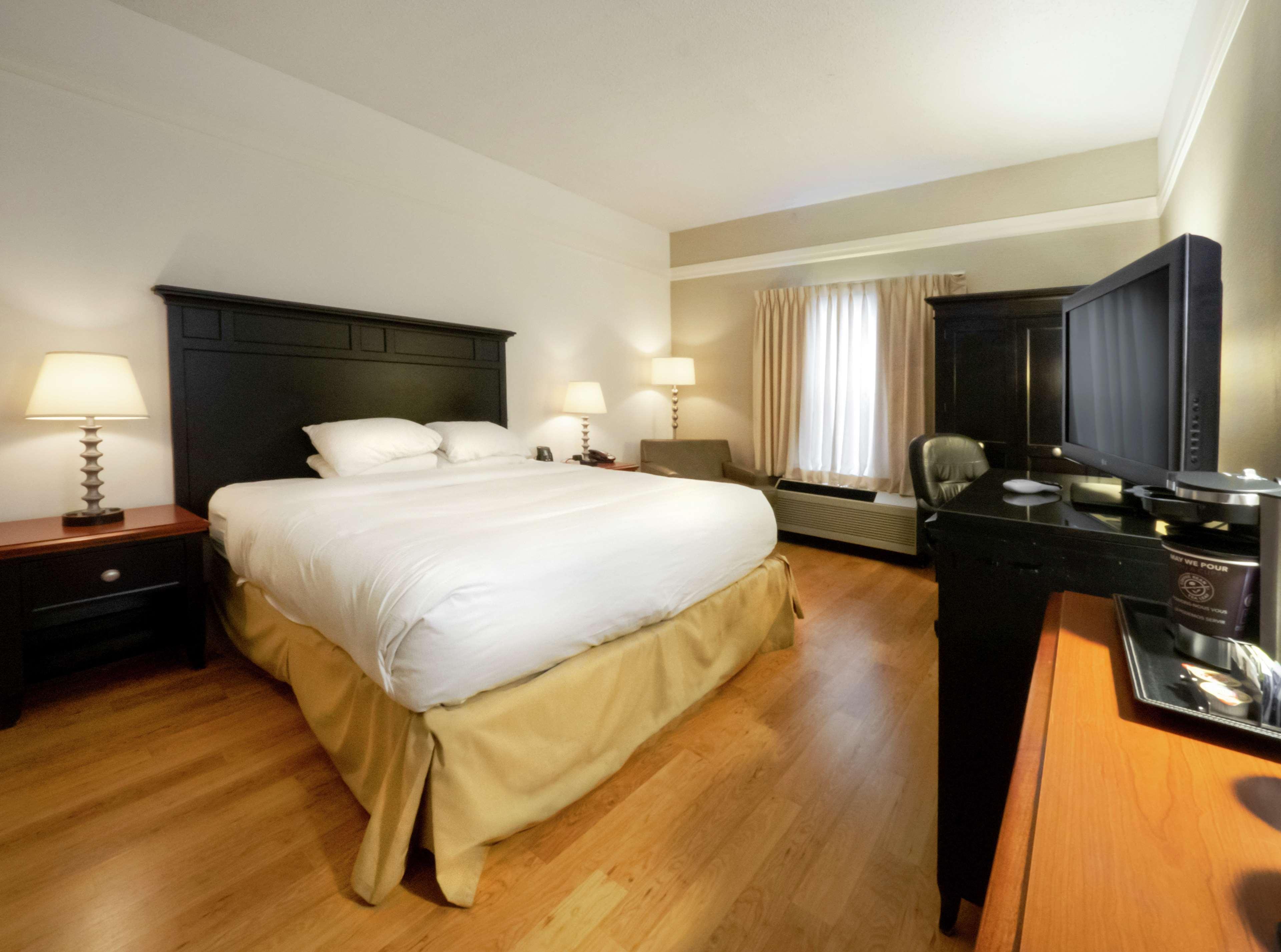 Doubletree By Hilton Buffalo-Amherst Εξωτερικό φωτογραφία